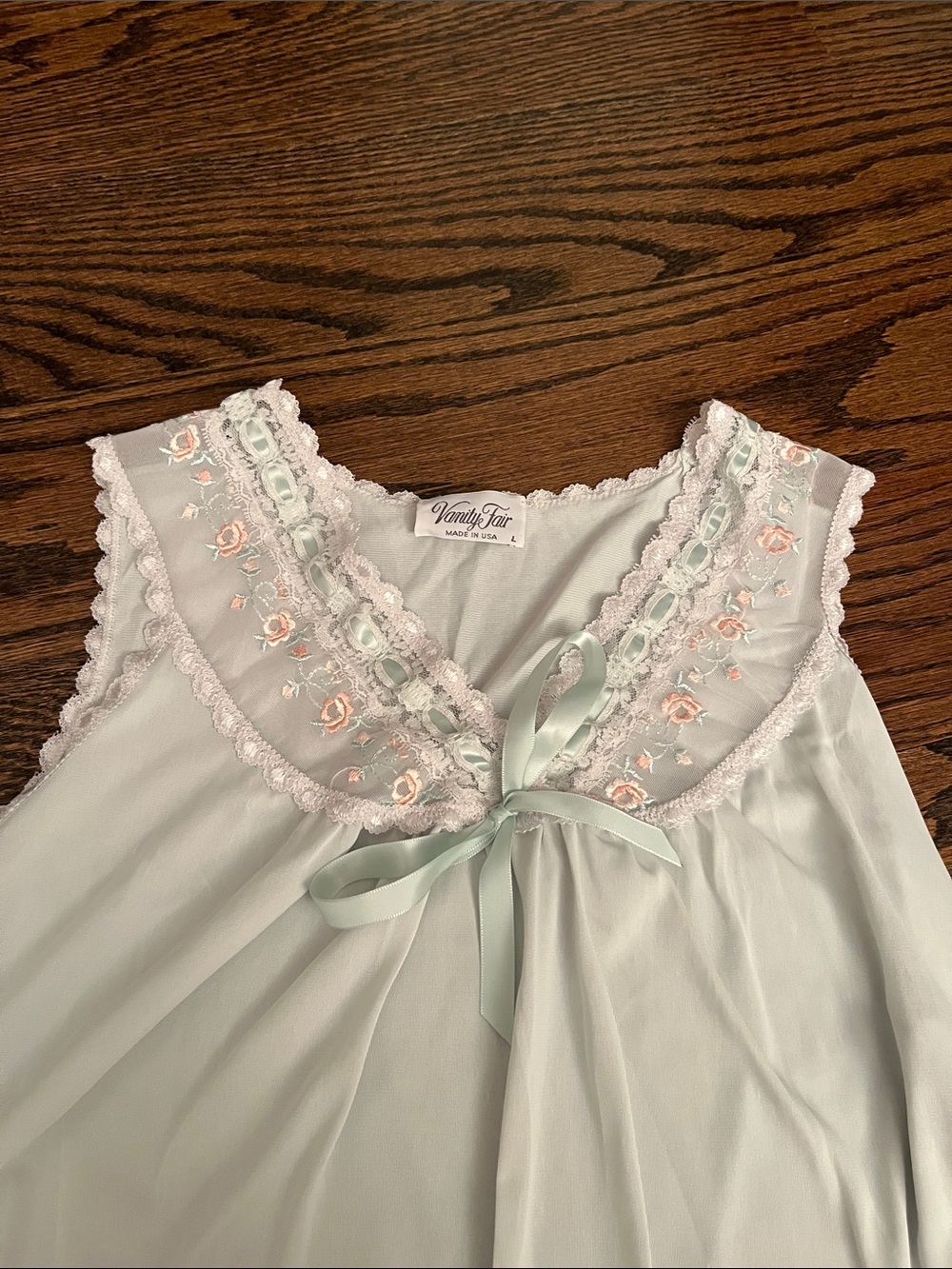 Vintage Vanity Fair Pale Mint Lace-Trim Embroidered Chemise Nightgown